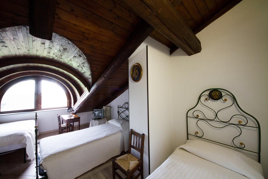 Agriturismo La Ca 'D Majin 포이리노 외부 사진
