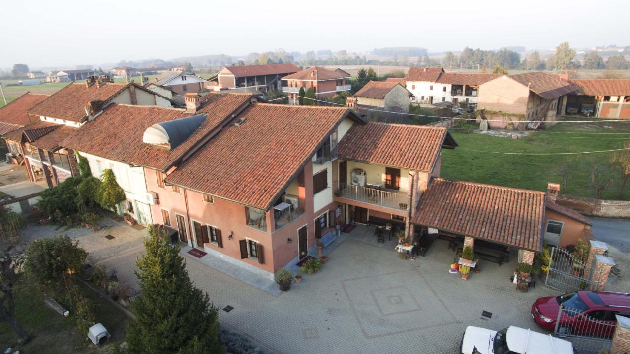 Agriturismo La Ca 'D Majin 포이리노 외부 사진